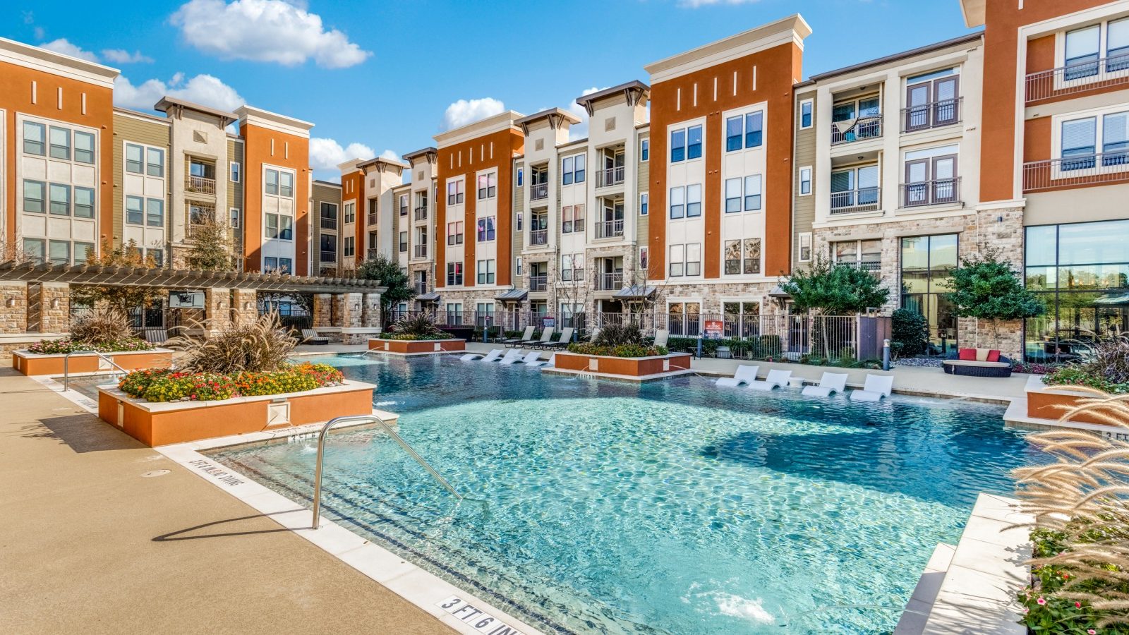 the pool at The  Carson @ Twin Creeks